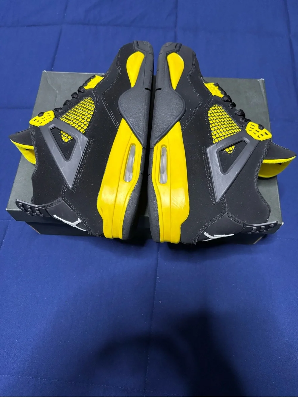 Jordan retro thunder
